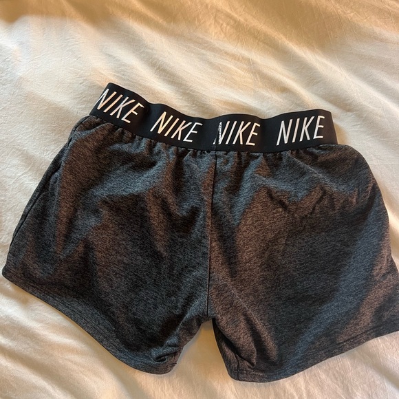 Nike Women's Charcoal Athletic Shorts - Picture 2 of 3